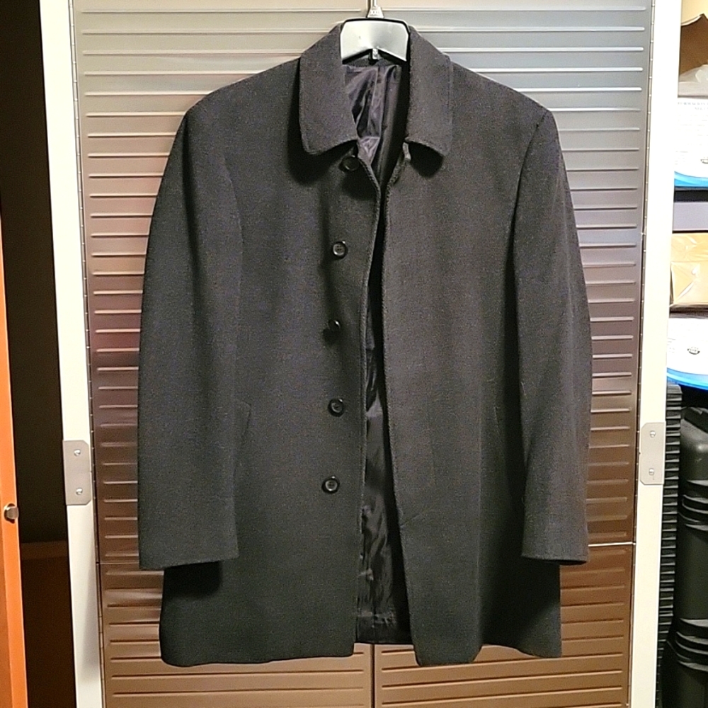 Lauren by Ralph Lauren Men's button down Wool Coat size L.
